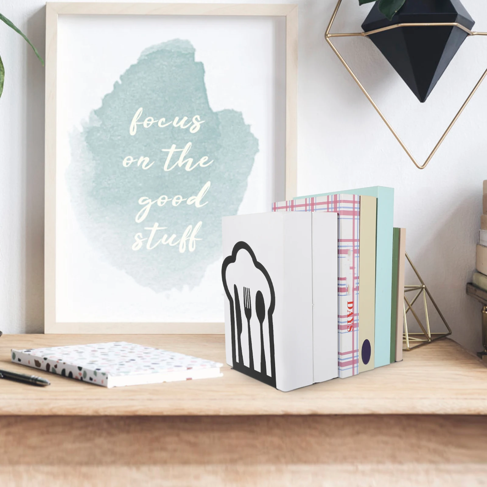 

2 Pcs Metal Book Holder Stopper Stands Small Bookshelf Convenient Desktop Holders for Shelves Suits Women