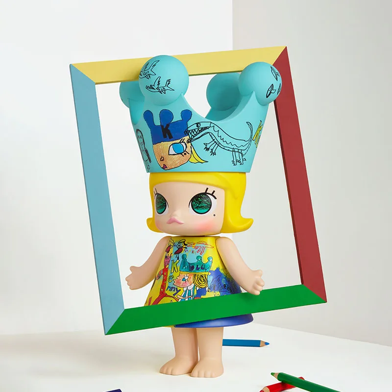 

POPMART POP MART MEGA ROYAL MOLLY Childhood 400% Princess Tide Play Collection Ornament Figure