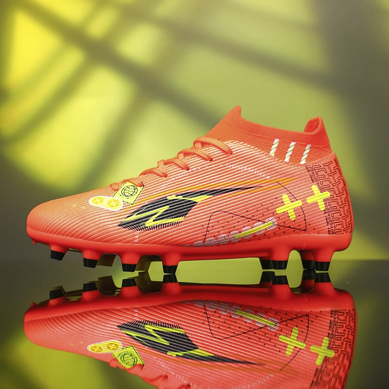 

New Men Football Boots Professional Soccer Shoes Breathable Ultralight Training Unisex Wholesale Indoor Futsal Drop Shipping