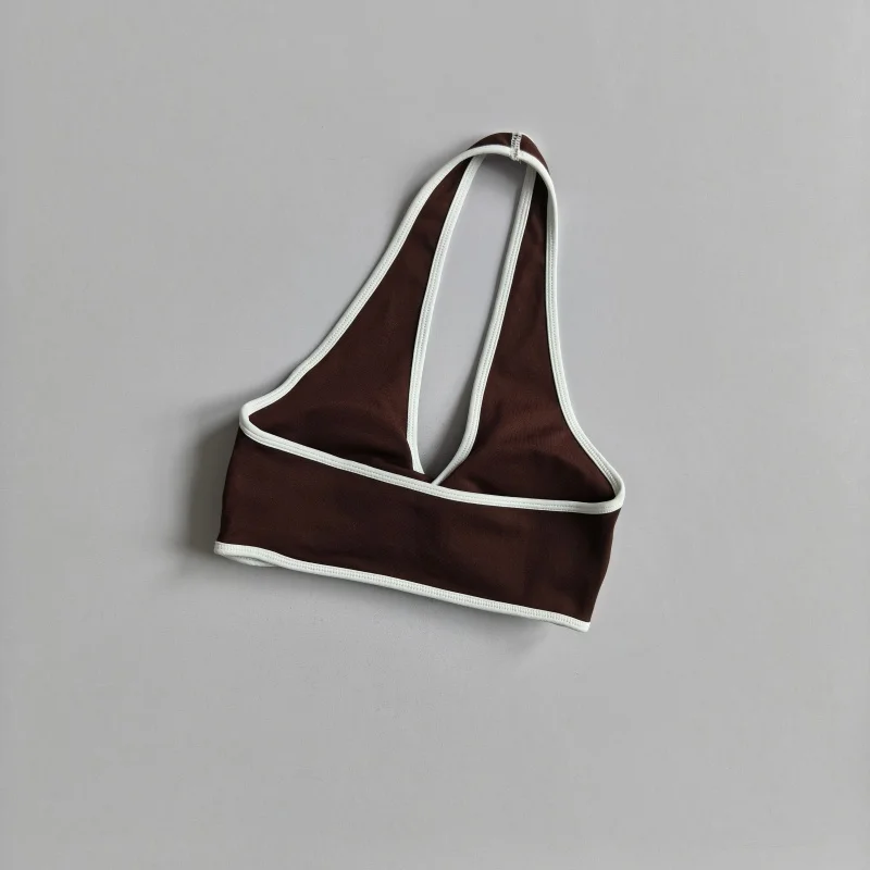 Damen-Yoga-BH mit Halterneck und Farbblock-Design, herausnehmbare Brustpolster, schnelltrocknendes Sport-Top für das Training. – Detail 6