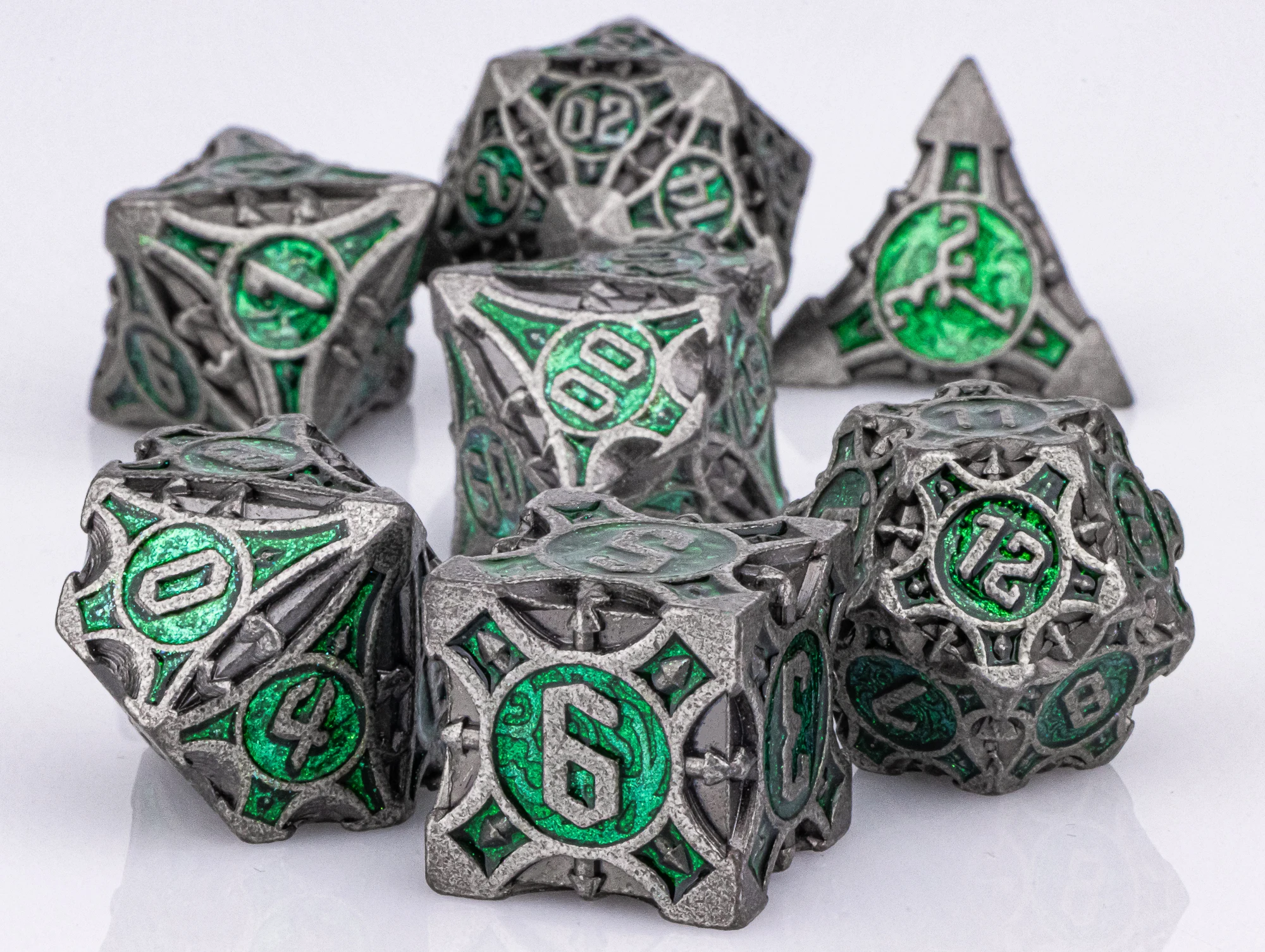 Dnd metal dice set ，red metal dice set for dungeons and dragons ，sharp edge d&d dice set