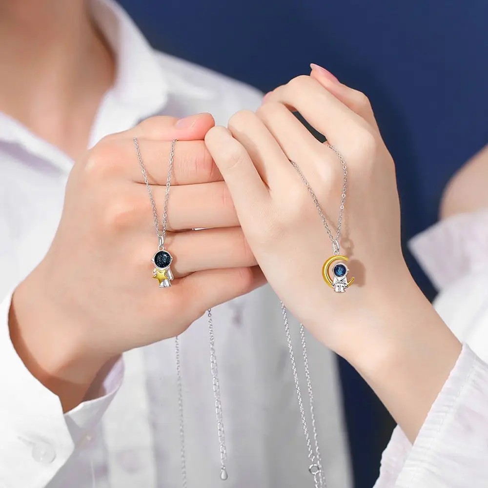 Charm Vintage Moon Star Astronaut For Women Men Spaceman Fashion Jewelry Couples Necklace Korean Style Choker