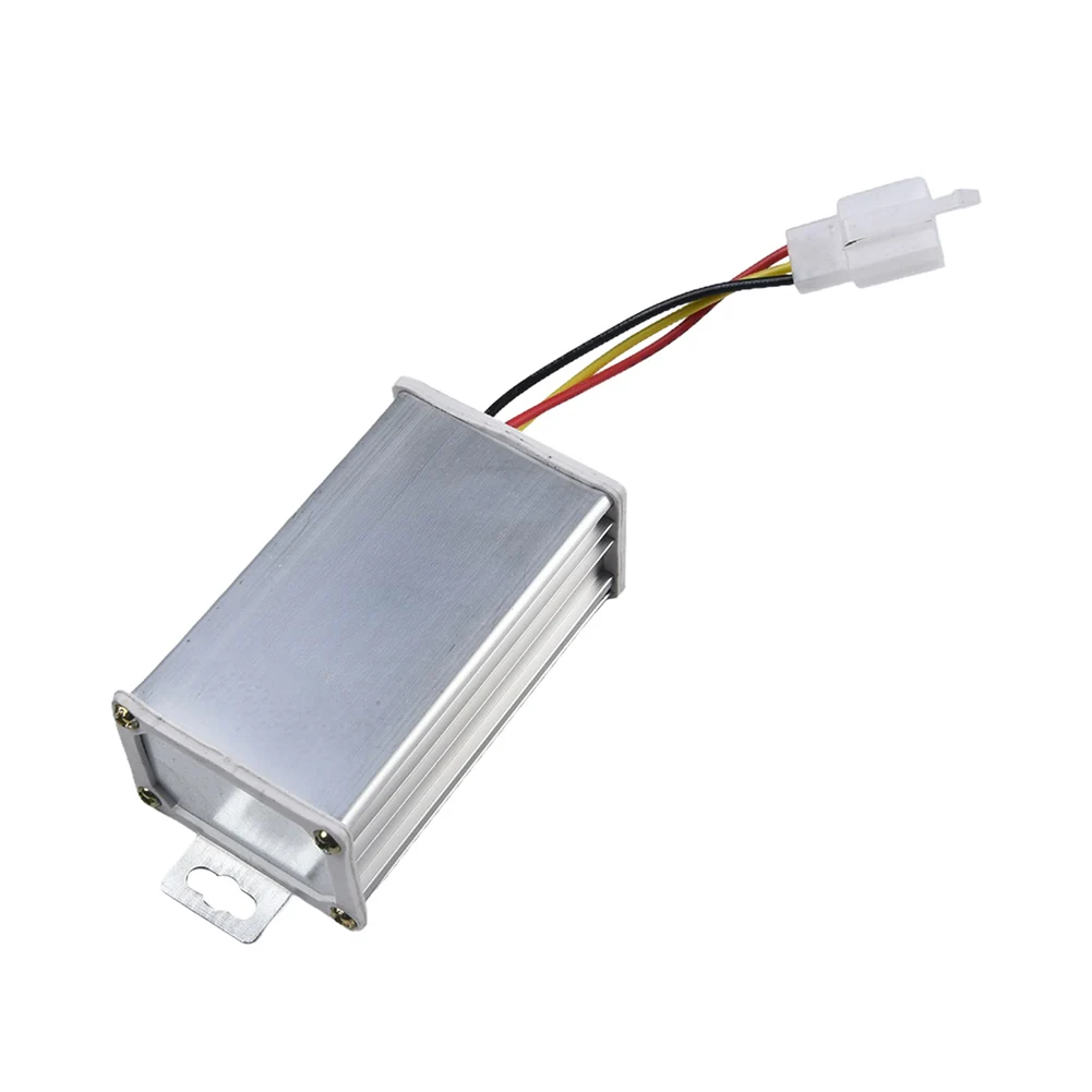 For Electric Vehicle Power Supply DC Converter Adapter from High Voltage (36 72V) to Low Voltage (12V) with Safety Features