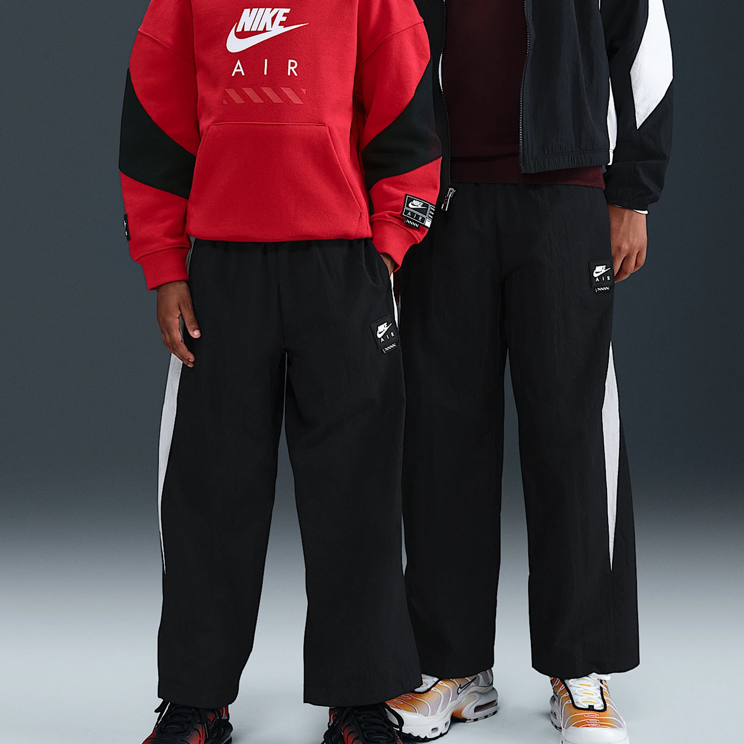 nike-authentic-2025-summer-edition-big-children's-sports-woven-loose-pants-ih5978-010