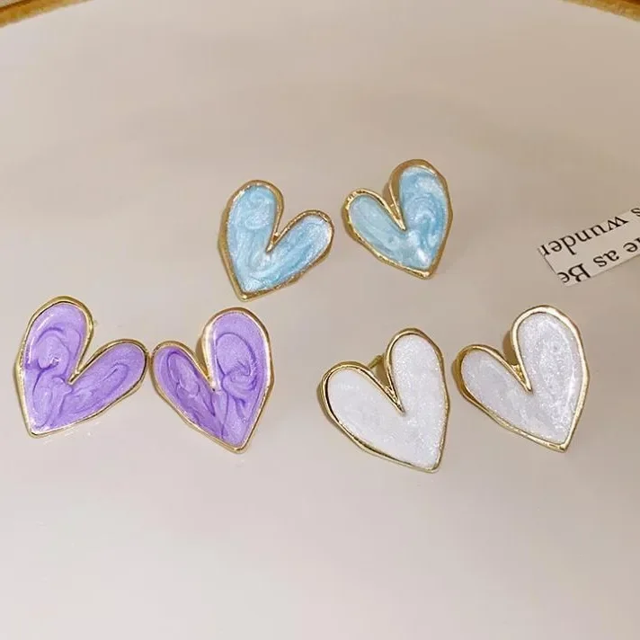 

New simple retro high-end light luxury niche design dripping earrings