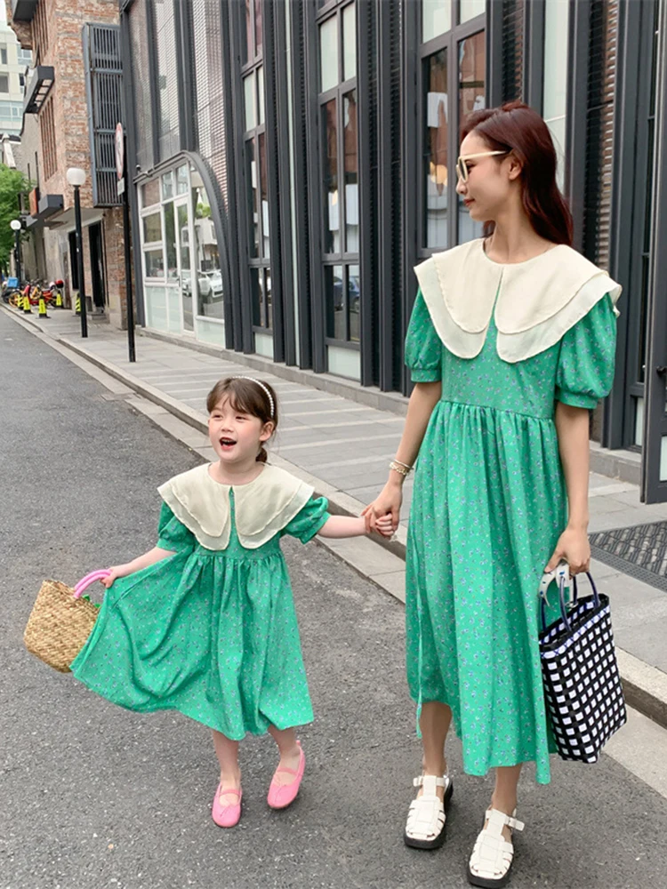 

Parent-child Wear 2022 Korean Version of Mother and Daughter Dress Double Collar Floral Dress Girls Long Skirt Summer 4-6y