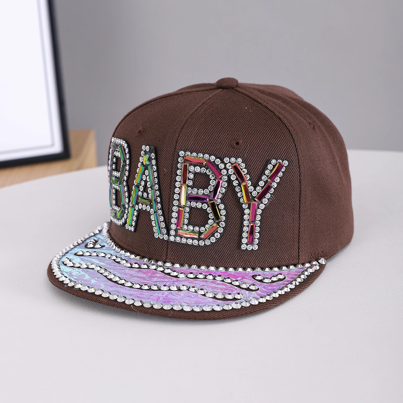 Sweet and Cool Y2K Hot Chick Style Pave Diamond BABY Letter Glittery Wave Brim Baseball Cap Suitable for Both Men and Women