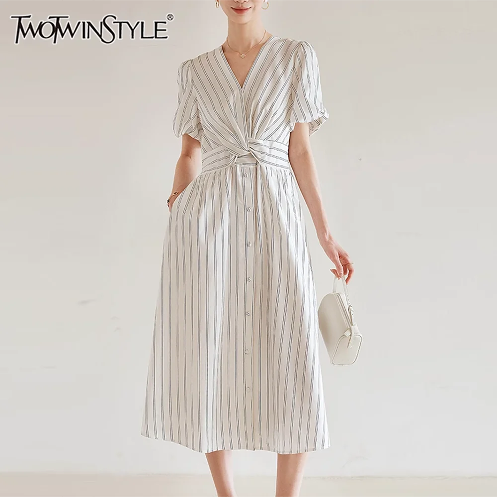 

TWOTWINSTYLE Hit Color Slimming Dresses for Women V Neck Short Sleeve High Waist Temperament Long Dress Female Fashion Style