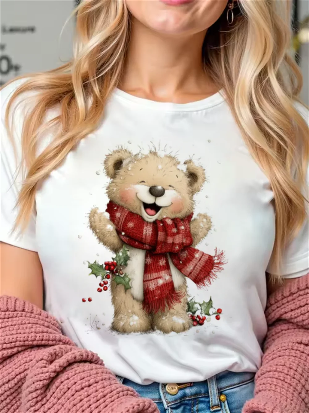 شجرة عيد الميلاد نمط السنة الجديدة تي شيرت مطبوعة المرأة الكرتون لطيف مطبوعة أعلى الأساسية عارضة المرأة قصيرة الأكمام تي شيرت أبيض