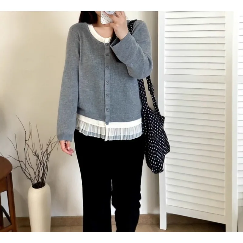 Large Size Women's Fake Two-piece Top Women's Splicing Jacket 2025 Autumn Loose Knitted Cardigan