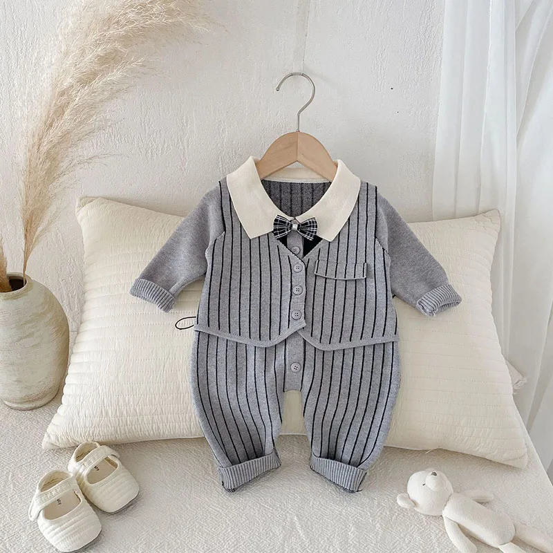 

2025 New Autumn Baby Rompers 3-24M Black Grey Stripe Boys Handsome Jumpsuit Toddler Thin Knitted One Piece