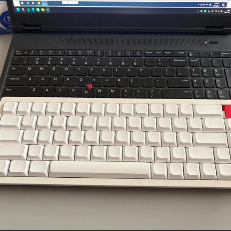 

Ultra Thin Low Axis Keycaps JWA Highly Customized Mechanical Keyboard DIY Engraved PBT Keycaps Compatible 61/64/75/87/96/104