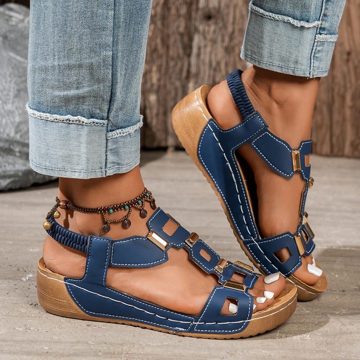 Women Sandals Large Size Roman Style Sandals Designer Beach Shoes Summer Wedge Shoes Comfortable Outdoor Slip-On Shoes for Women