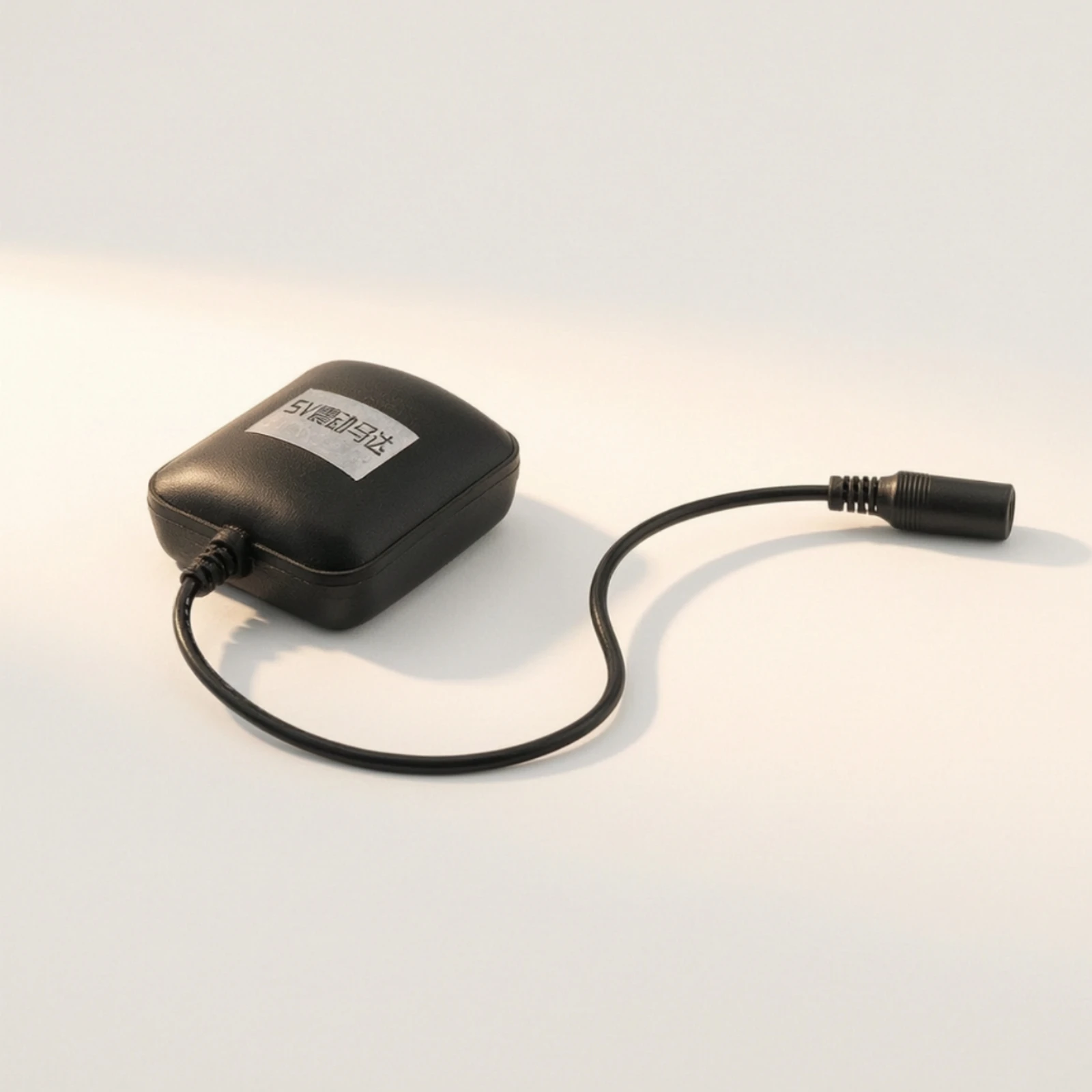 Picture 3: USB Vibration Motor Portable Vibration Motor with Cable Lightweight Compatible for DIYers, DIY Projects, Repairs