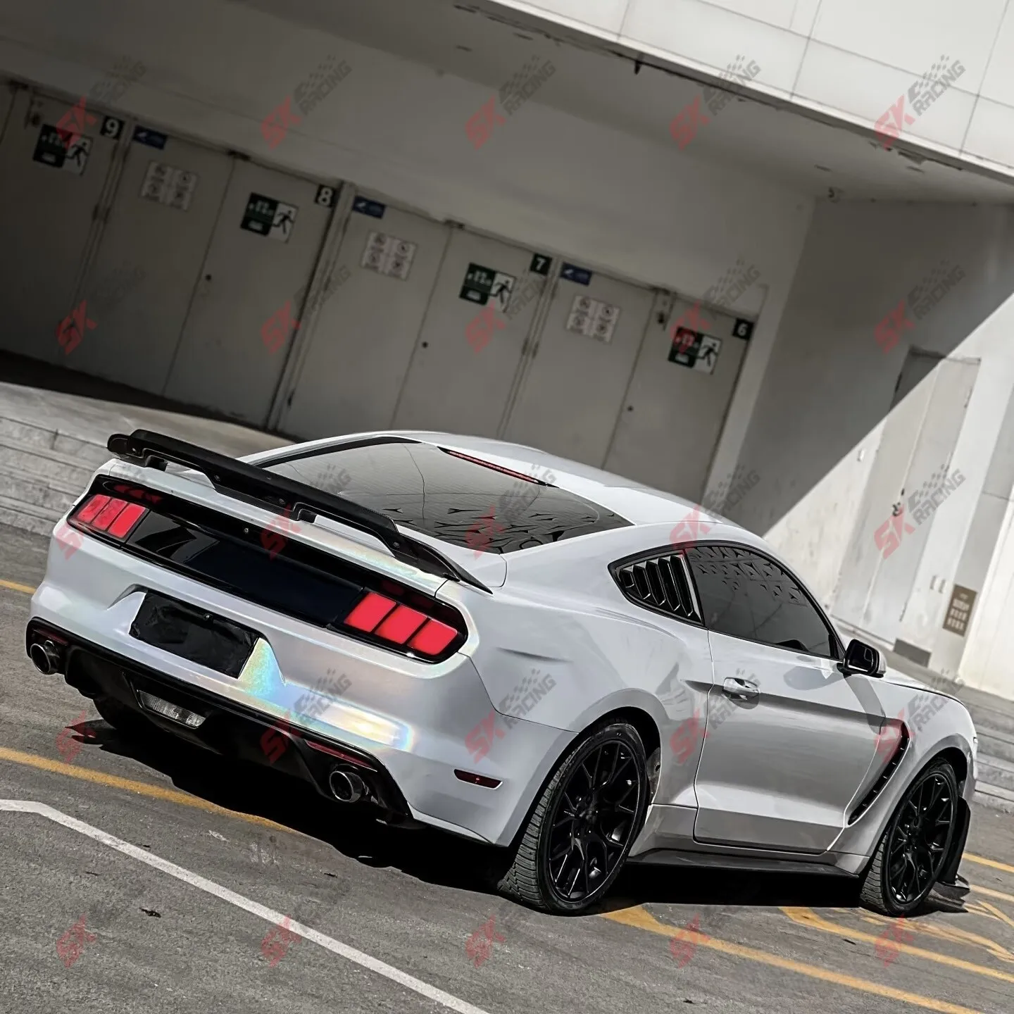 Carbon Fiber/Glossy Black Rear Trunk Lid Spoiler Wing For Ford Mustang 2015-2023