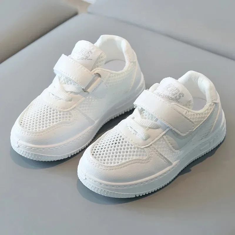 

Летние детские легкие белые туфли для мальчиков, повседневные сетчатые кроссовки на липучке для девочек, дышащие однотонные противоскользящие туфли нейтрального цвета