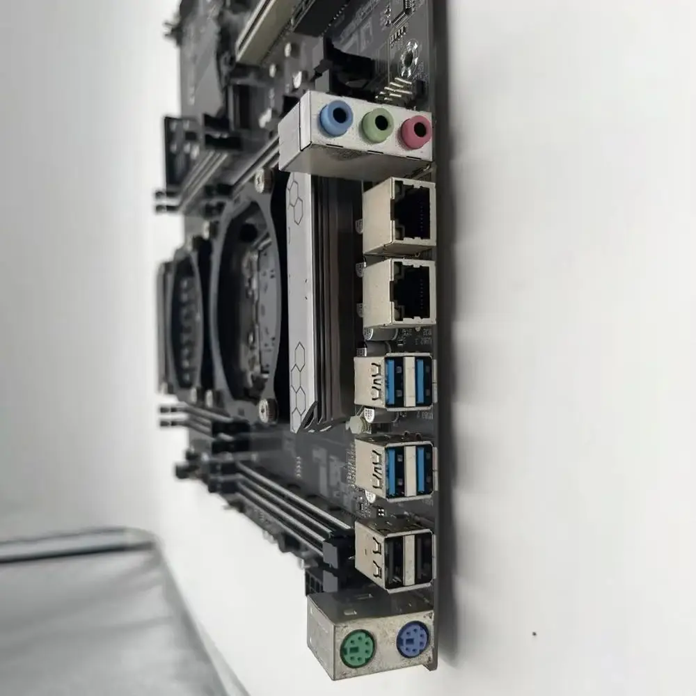 X99-D8 DDR4 Dual-Li…