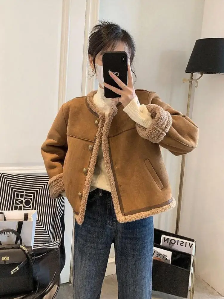 

Женское корейское стильное 2024, осенне-зимнее теплое однобортное плюшевое короткое пальто в стиле ретро, женское элегантное свободное хлопковое пальто с круглым вырезом