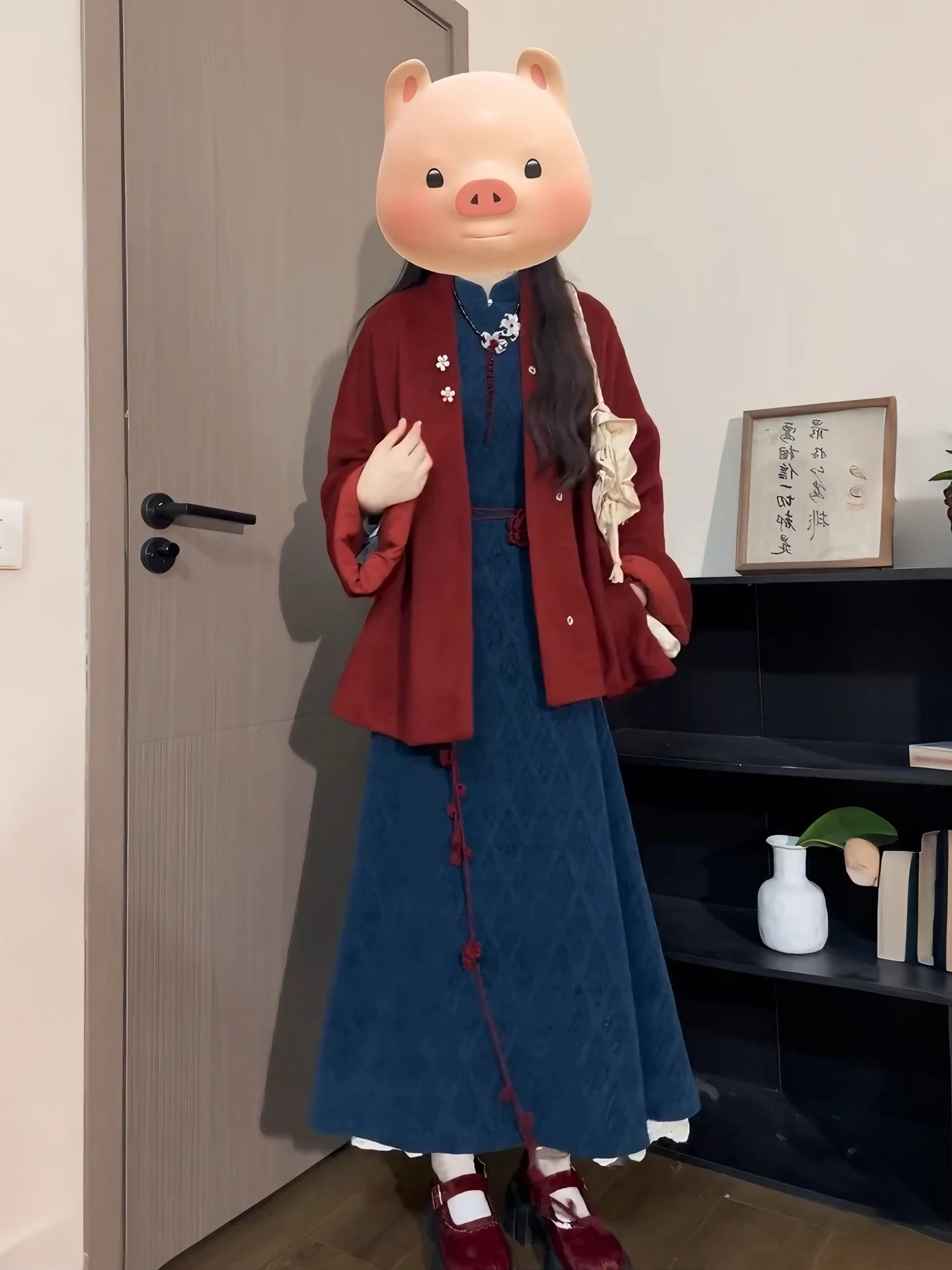 

Красный шерстяной комплект: пальто и платье для женщин больших размеров, зимняя мода, ретро-китайский стиль, высокая талия, застежка на пуговицы, теплый.