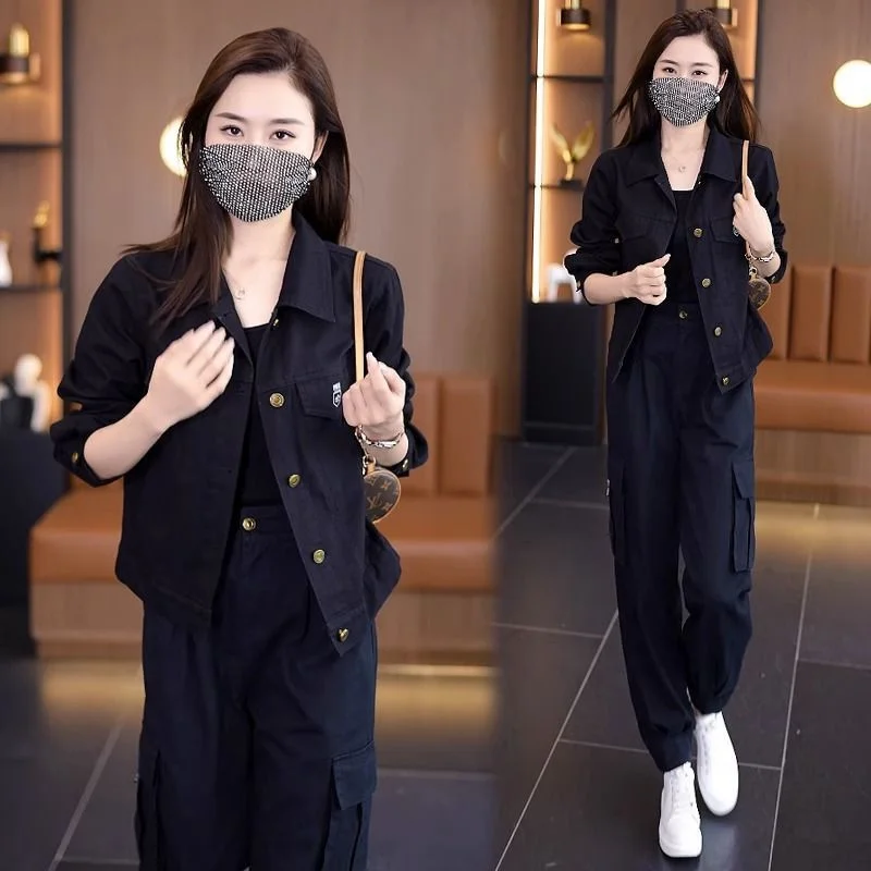 Fashion Denim Set Women Autumn 2023 New Fashionable Westernized Short Jacket Overalls Reducing Age And Temperament Two-piece Set