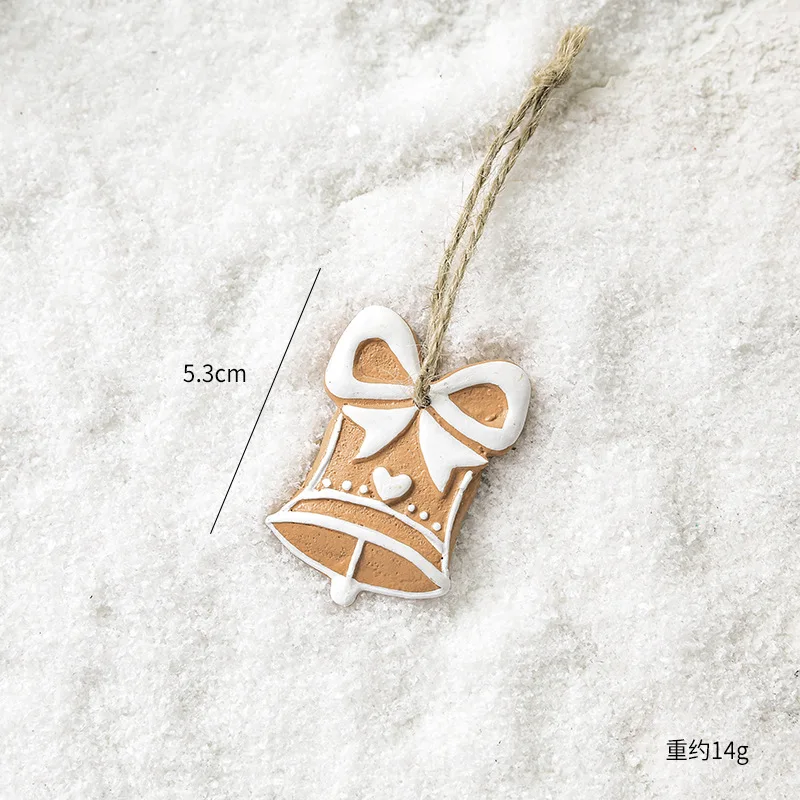 Christmas Resin Small Pendant Christmas Gingerbread Man Snowflake Bell Pendant Christmas Tree Decoration Supplies