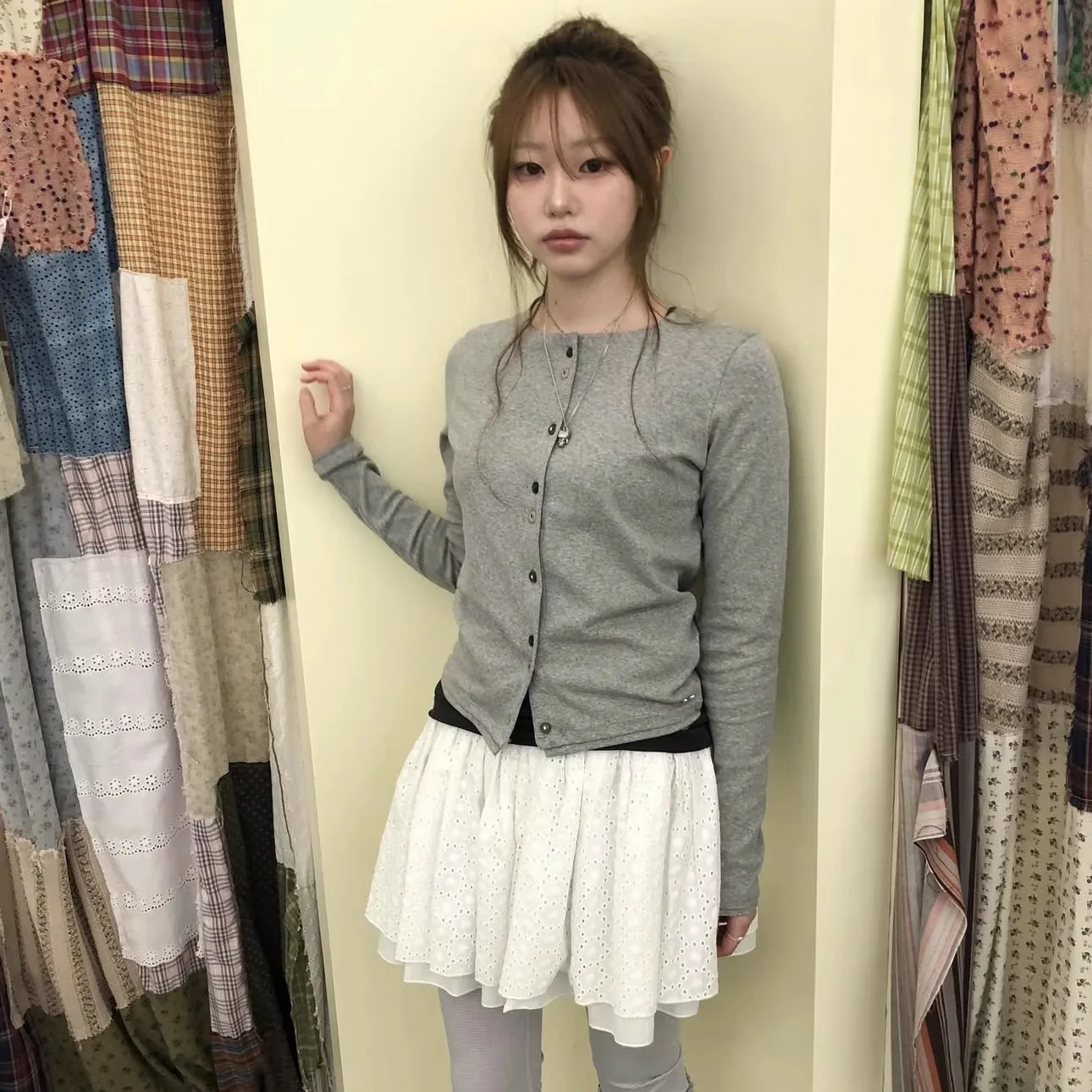 Retro cintura elástica bordado oco para fora emagrecimento a linha saia inchado versátil para todas as estações jovens