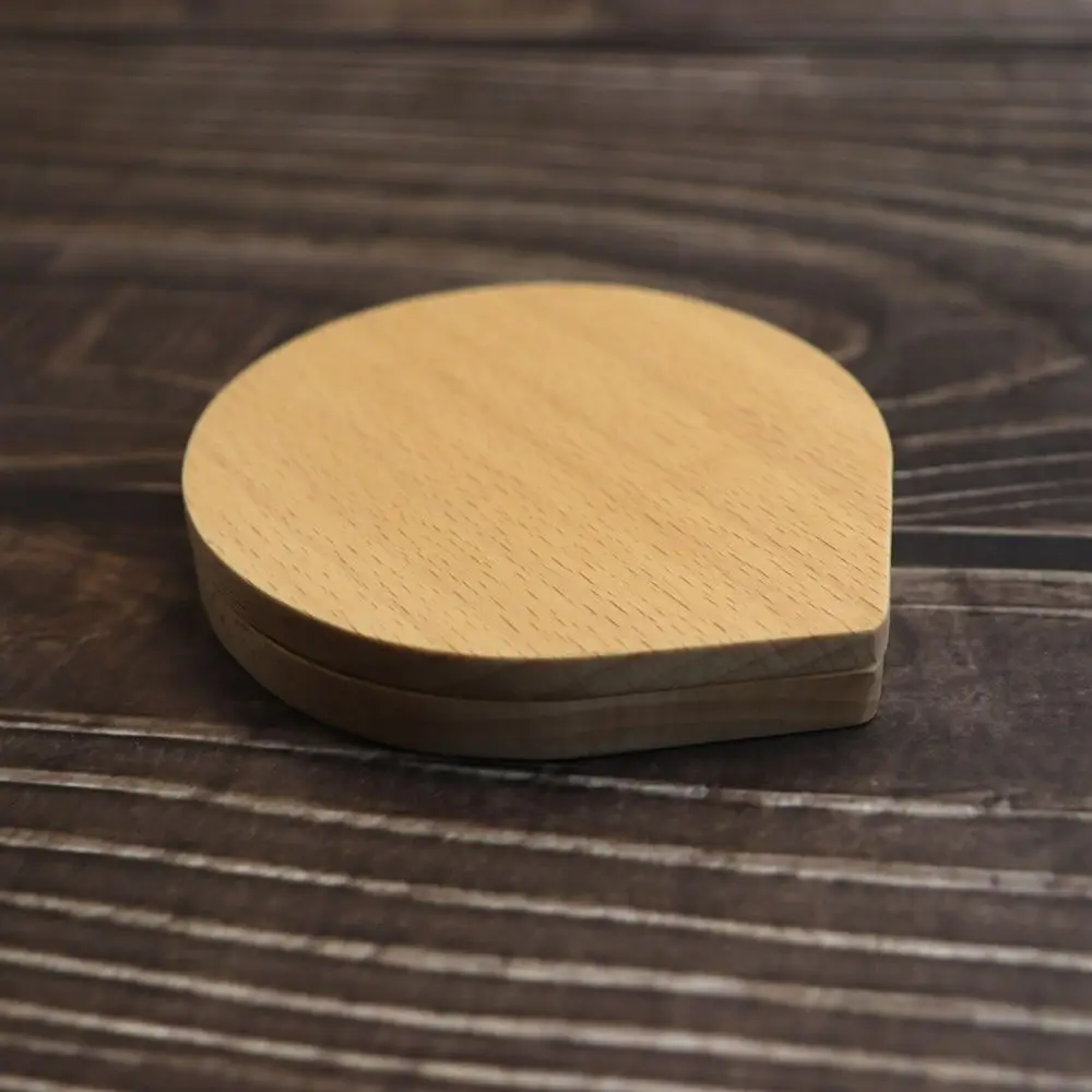 Mini specchio per il trucco in legno di noce nera Specchio cosmetico rotante rotondo girevole Specchio tascabile compatto con chiusura magnetica pieghevole