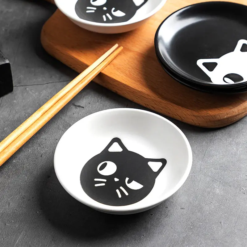 Ceramic Seasoning Dish Cartoon Cat Japanese Household Soy Sauce Vinegar Dishes Roast Meat Dip Round Snack Plate Bowl White Black