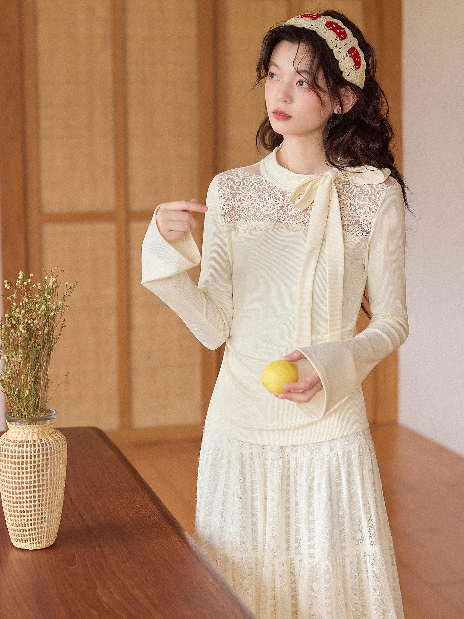 

Французский вязаный свитер с длинными рукавами, кружевной завязкой и V-образным вырезом, из смесовой ткани (полиэстер, хлопок, спандекс), весна 2026