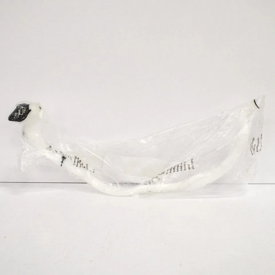For BMW X6 ( For F16, F86) 28i / 30d / For 35i / For 50i / M / For M50d (2014-2019) Windshield Washer Hose Assembly 61667325884,