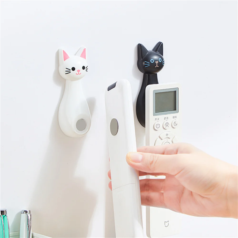 Creative Remote Control Magnetic Suction Hook with Strong Adhesive Cartoon Scratch Free Nail TV Air Conditioner