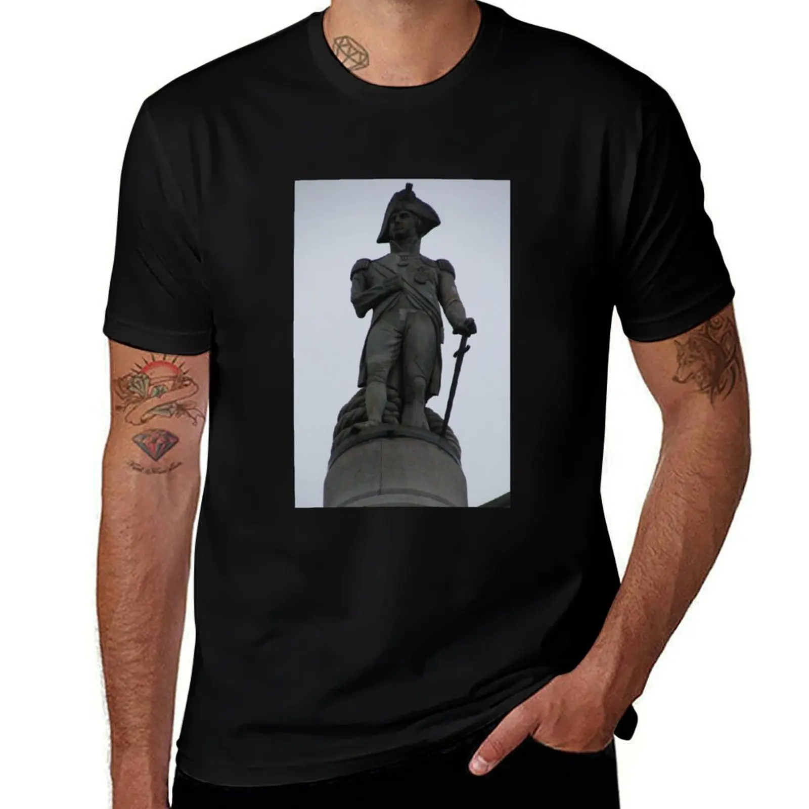 Nelson's column T-Shirt t shirt man plain T-Shirt