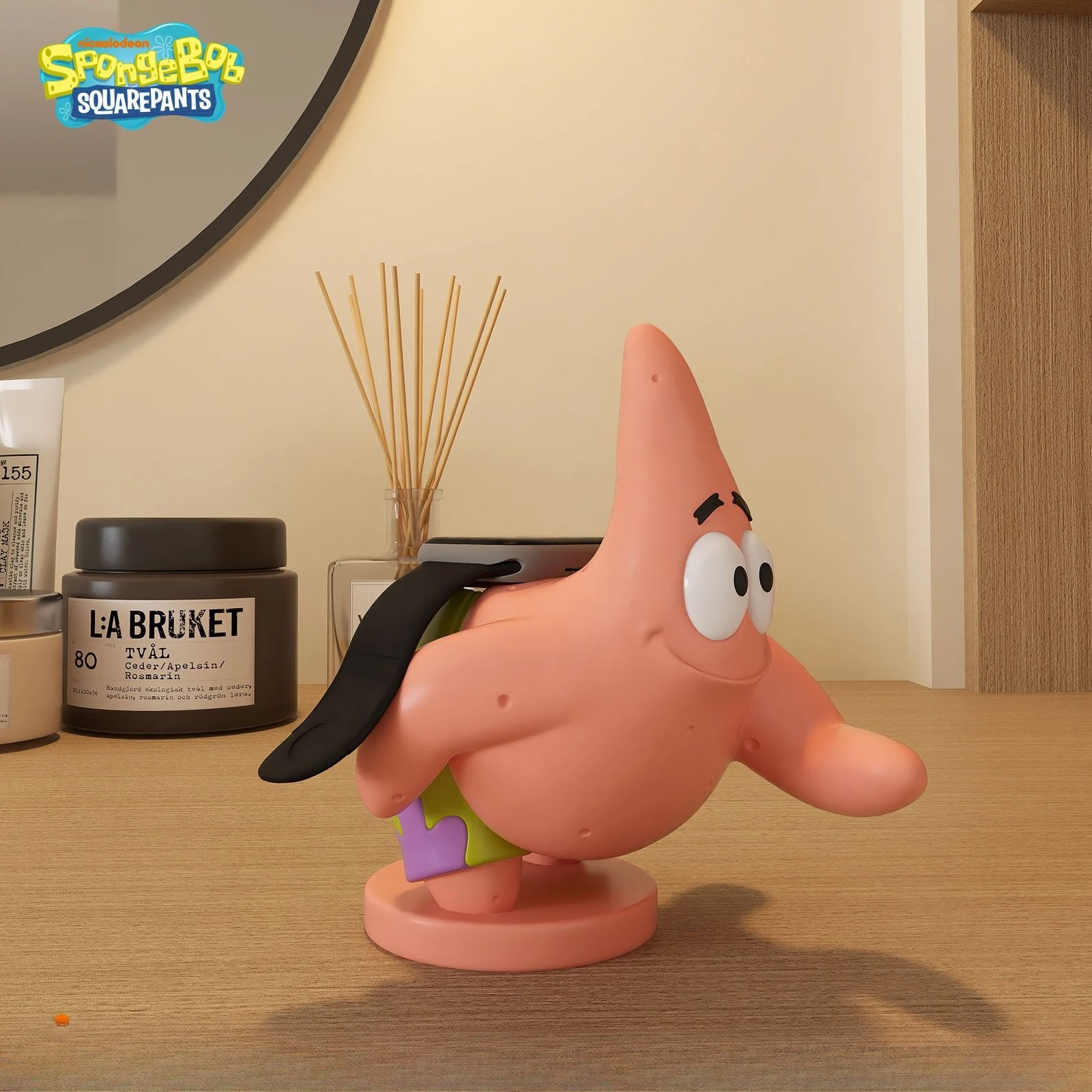 

Sponge Magnetic Charging Stand For Apple Watch Patrick Star Cartoon Desktop Ornament Compatible With Watch S9 Creative Gift
