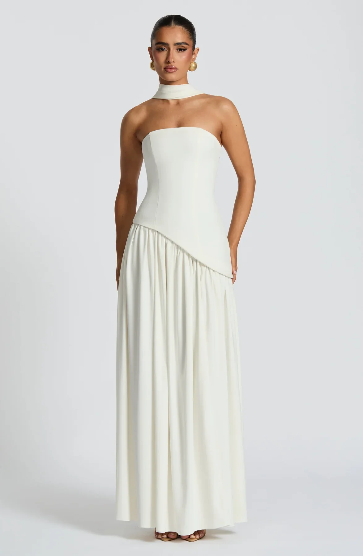 Elegant High Split …