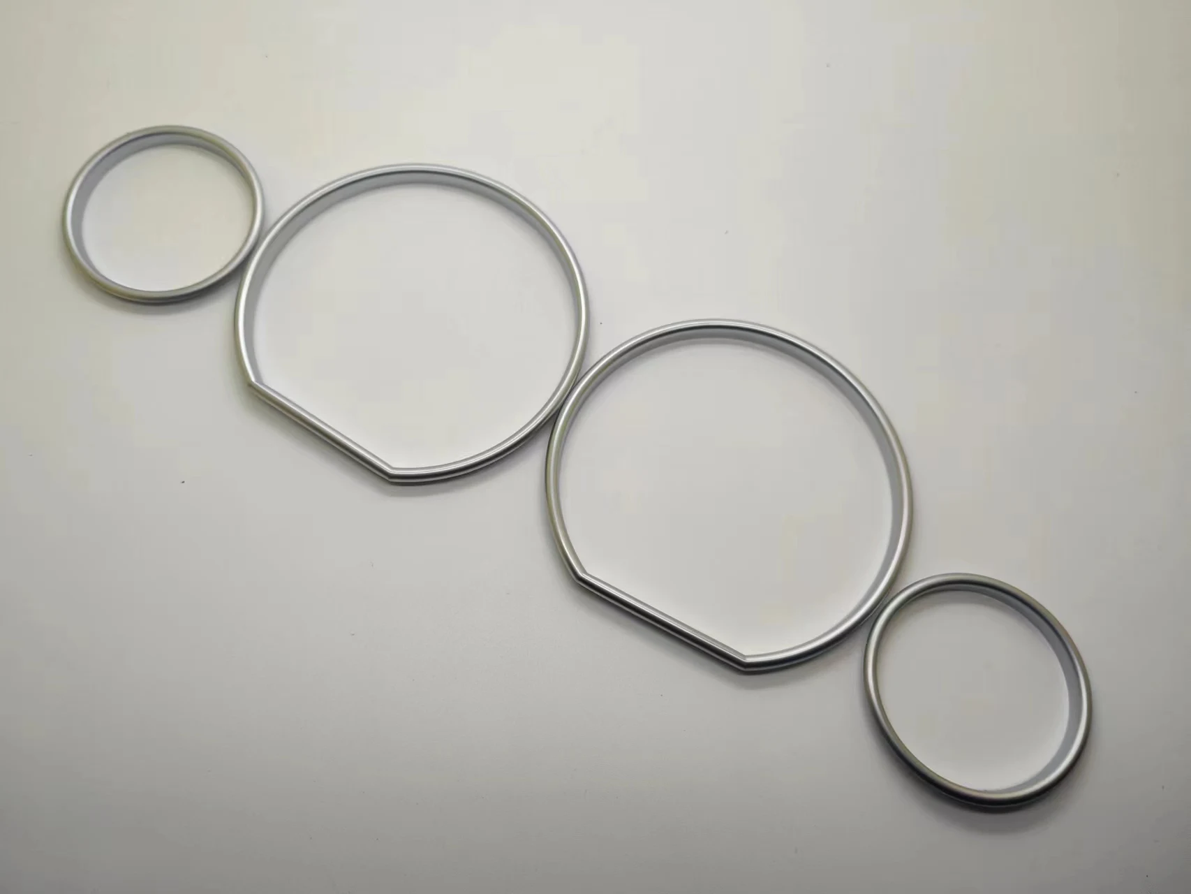 Picture 3: Styling Dashboard Gauge Ring Set For BMW E36 3 Series 92-99 models with VDO speedometer only（Chrome Silver / Matt Silver ）