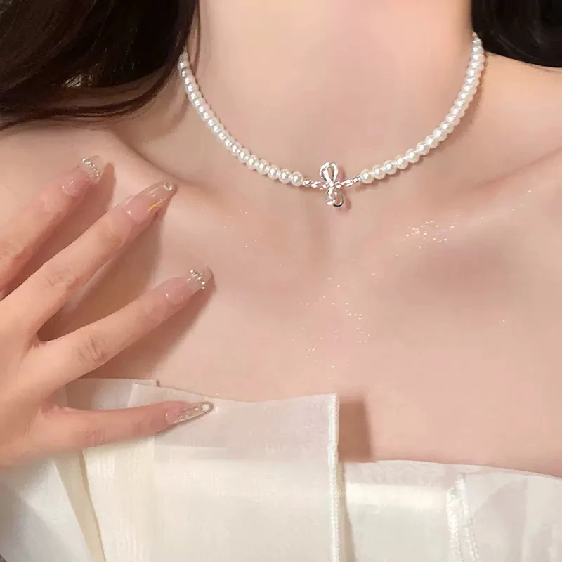 Fashion Temperament Bow Pearl Necklace For Women Girls Gentle Vintage Sweet Clavicle Chain Party Jewelry Accessories Gifts image 3