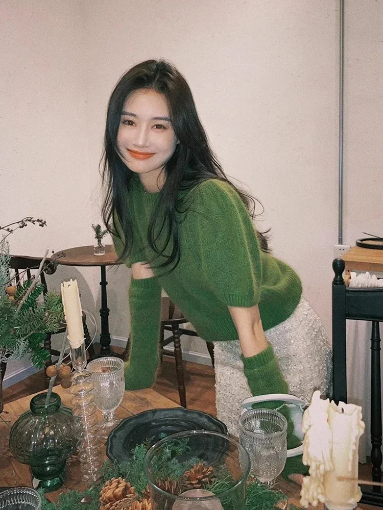 

New 2024 Autumn and Winter Green Puff Sleeve Women Sweater Fashionable and Comfortable Inner Knitted Bottoming Shirt Top