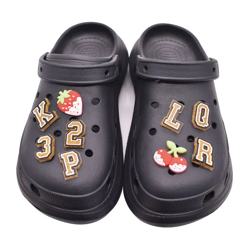 Creative Gold Letters Hole Shoes Charms accessori per Croc Shoe Buckle Bright Pink Character Shoe Flower decorazioni per scarpe fai da te