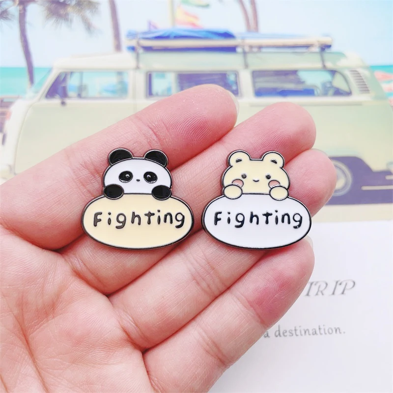 Cartoon Cute Animals Cheer Up Enamel Brooch Little Bear Frog Fighting Fun Shape Alloy Pins Badge Fashion Women Jewelry Gift