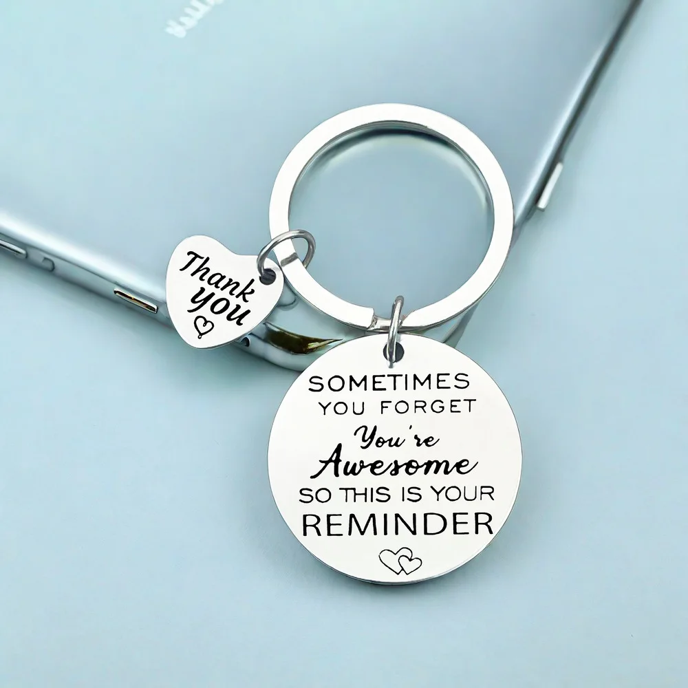 الفيل الصغير ملهمة المفاتيح قلادة الفولاذ المقاوم للصدأ جولة العلامة التجارية هدايا للأصدقاء