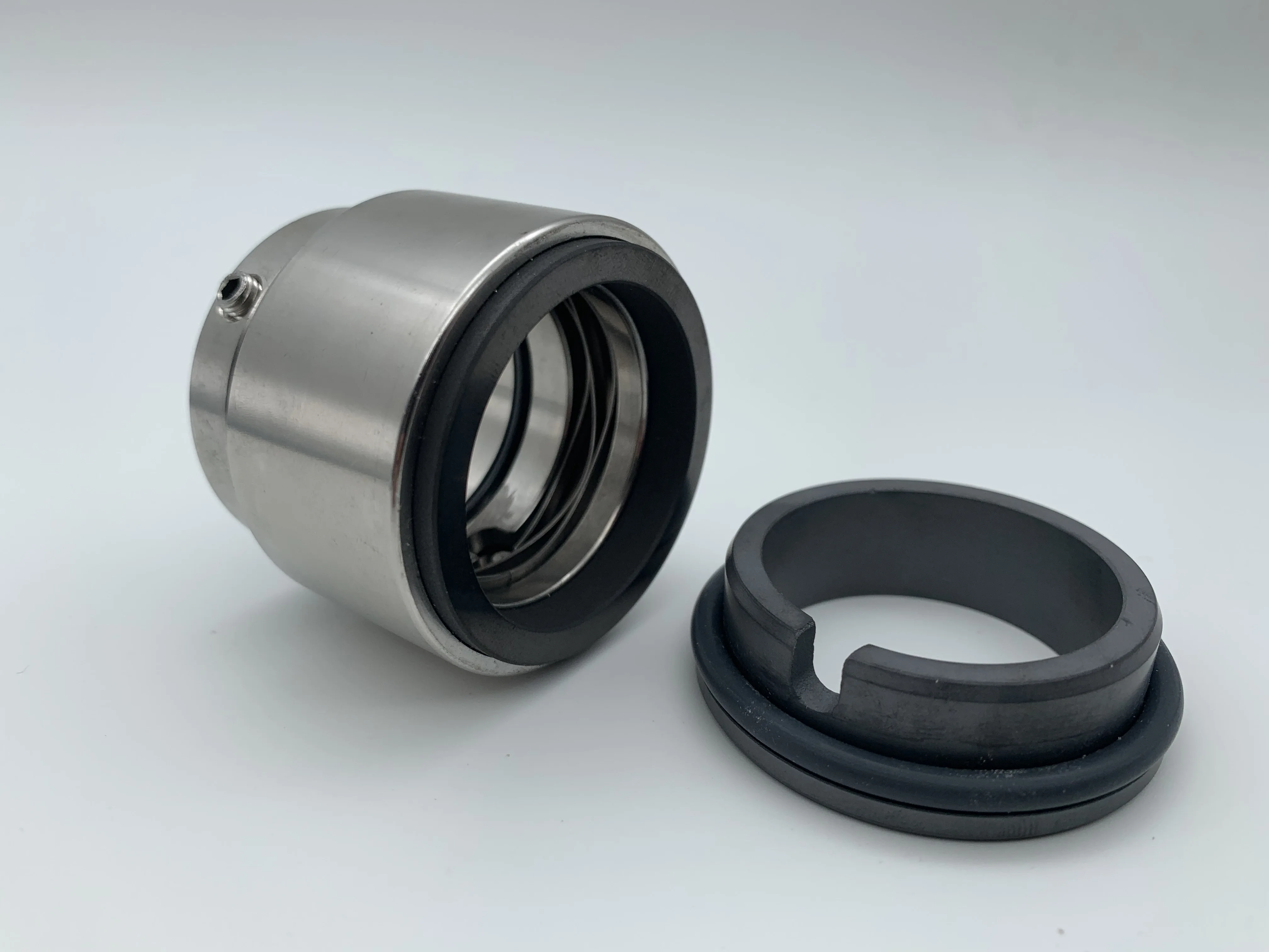 

HJ92N-40 , HJ92N/40-G16 TLANMP Mechanical Seals With G16 Stationary Seat (Material:TC-TC-VIT , SIC-SIC-VIT)