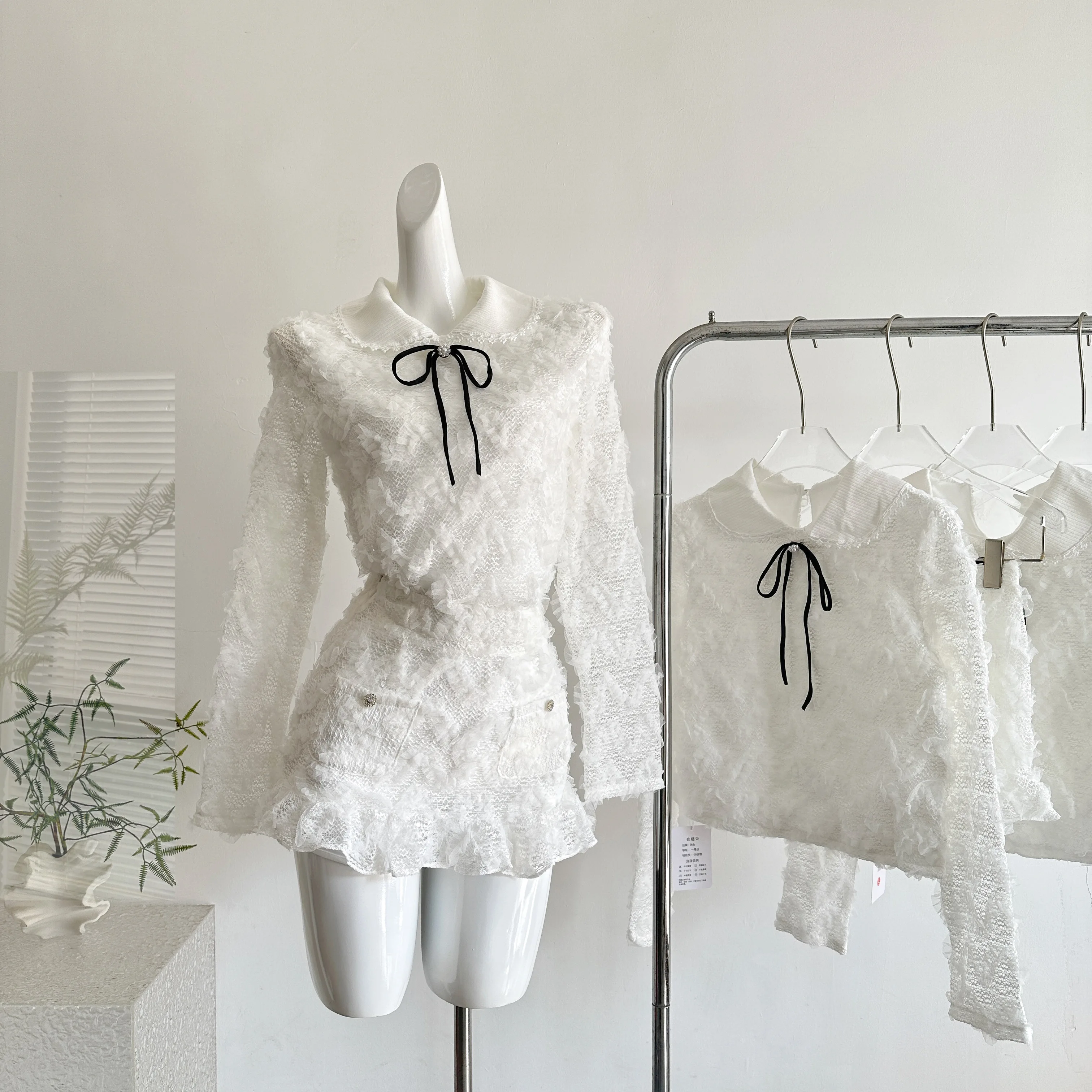 

Women Summer Spring Suits Lace Knitted Collar Top + Skirt Temperament Set