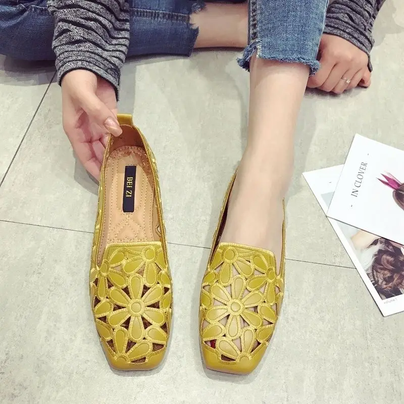 2024 New Fashion Beige Wide Flats Female Shoes Big Size 41 42  Summer Casual Soft Women's Slip on Loafers Ladies Cheap Shoes