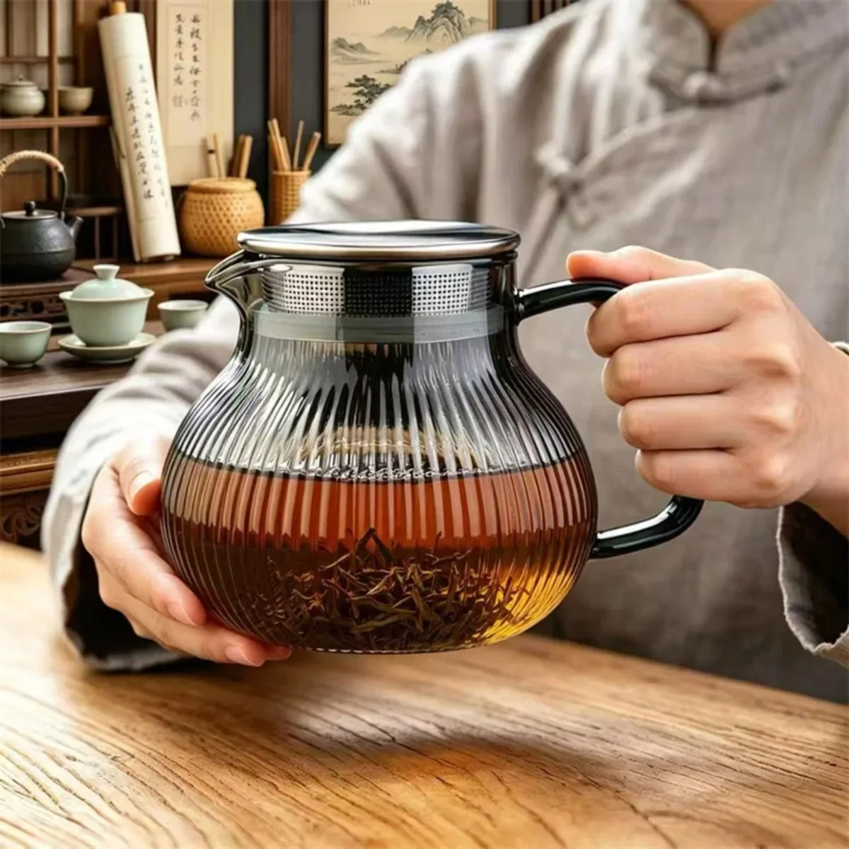 

600ml Glass Teapot with Infuser Heat Resistant Borosilicate Tea Maker Loose Leaf Herbal Tea Pot with Filter Lid for Home