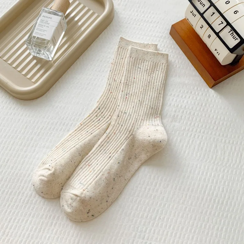 4 pares de calcetines a media pantorrilla de Color sólido para mujer, calcetines acogedores para otoño e invierno para niñas, calcetines tobilleros de punto informales Funky a la moda, medias 2025