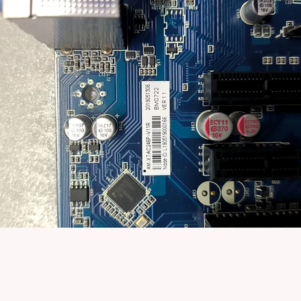 

AM-XTAC246P-V11R Industrial control motherboard LGA1151 DDR4 Supports 8th generation CPU