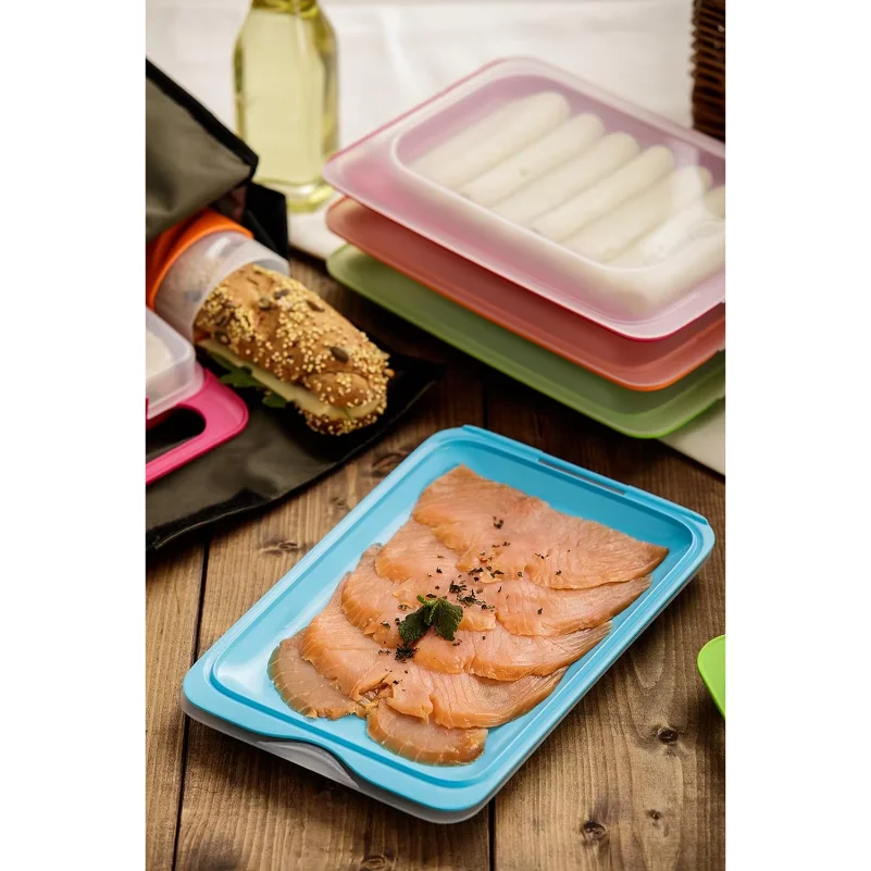 Set of 4 Airtight Food Storage Containers Stackable Fridge Organizer Reusable Space Saving Plastic