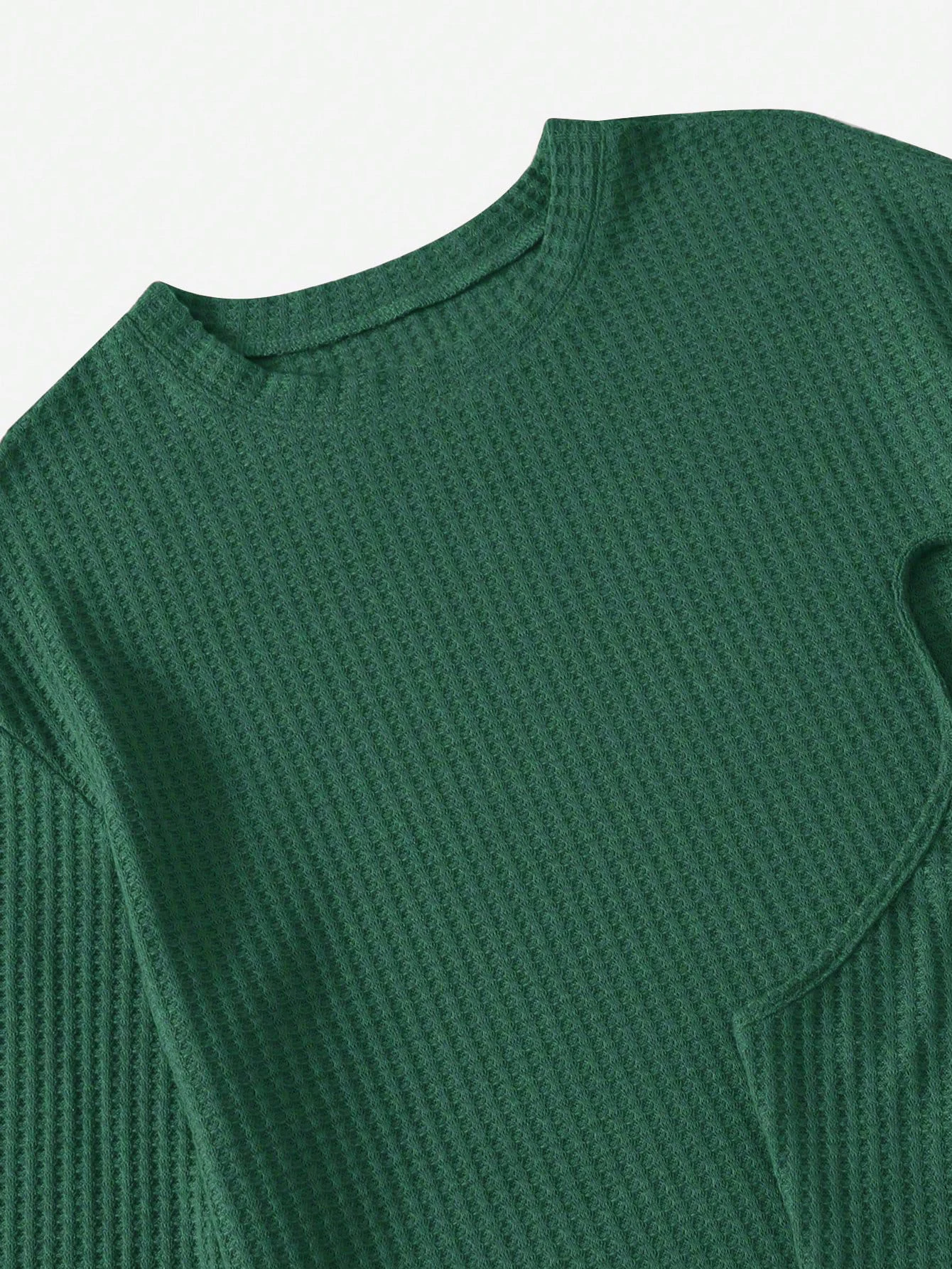 Luźne bluzy, topy bez rękawów i szorty można swobodnie łączyć i zmieniać do noszenia na co dzień, co jest idealne na codzienne wyjścia.