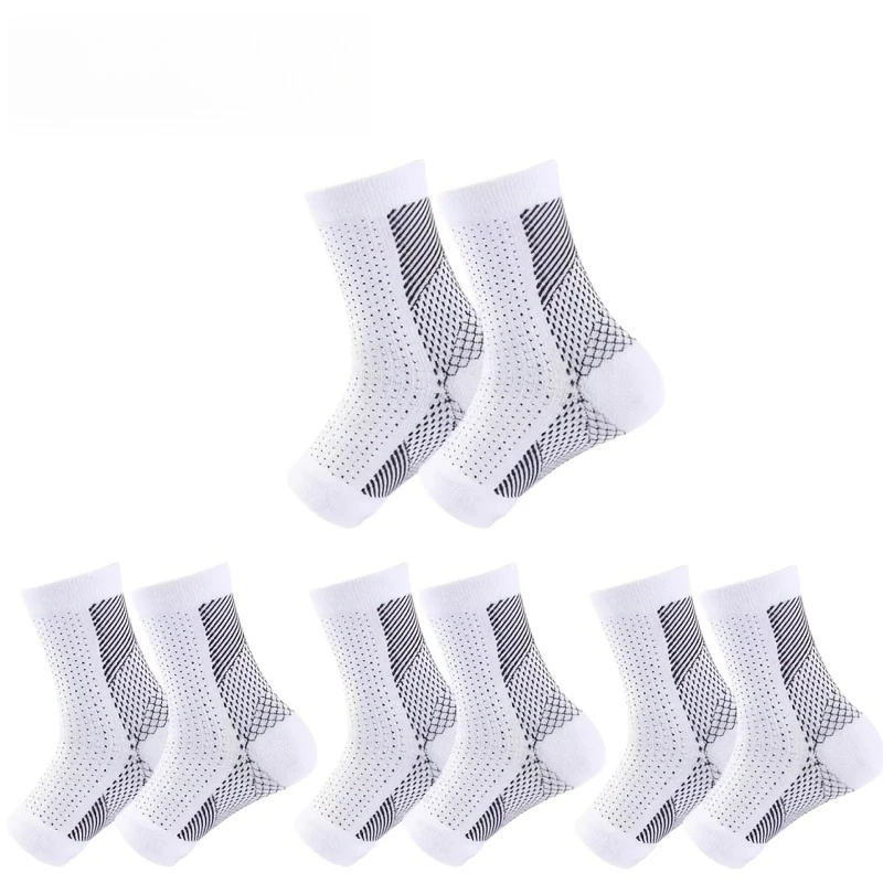 4 pairs of open toed socks pressure socks/suitable for yoga/outdoor sports/foot cover anti slip function/sweat and moisture absorption/foot protection sports socks/sock heel towel bottom thickened suction view 3