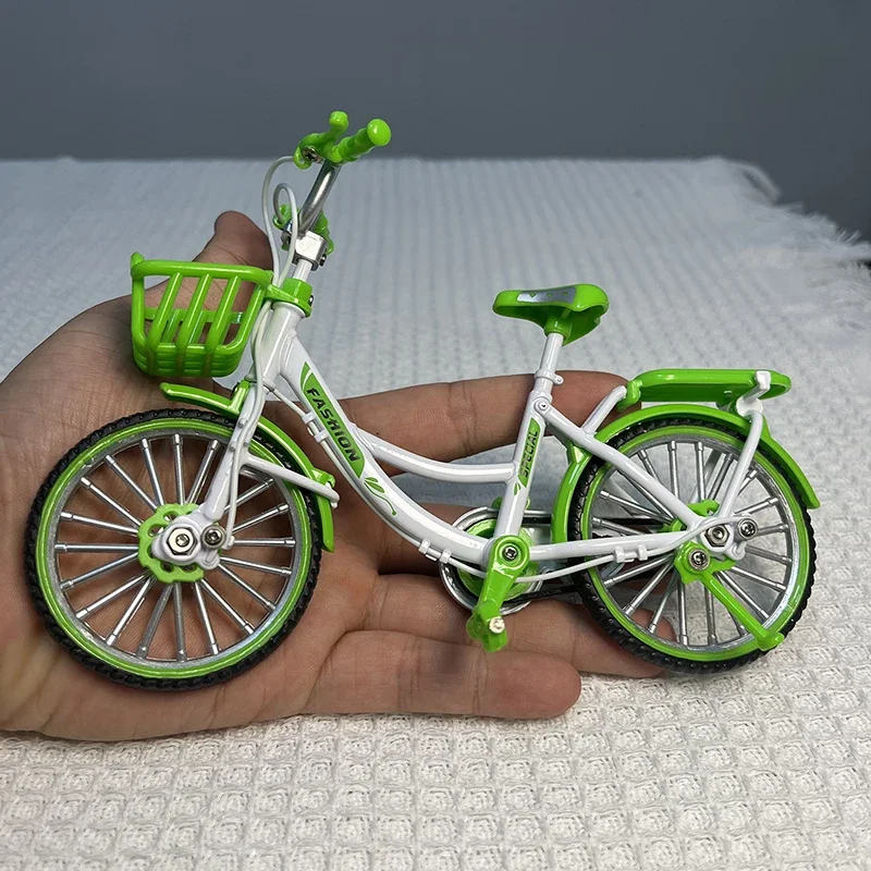 Mini Model Alloy City Biycle 1:10 With Basket Diecast Mountain Finger Racing Miniature Red Bike Adult Simulation Gifts Toys Bo